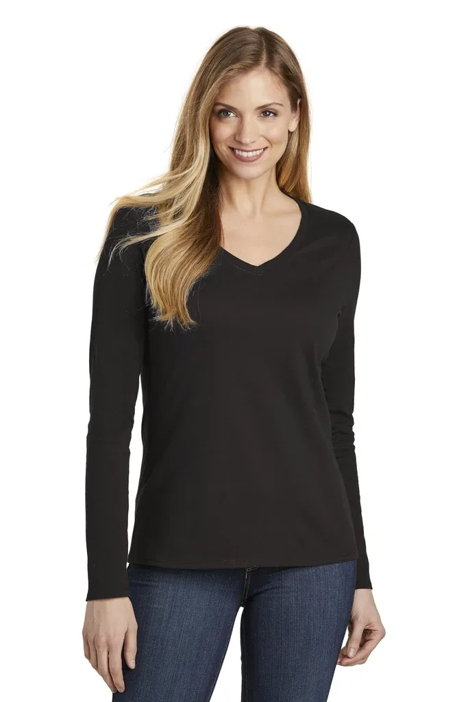 District ® Women's Very Important Tee ® Long Sleeve V-Neck. DT6201